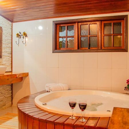 Pousada Pau Brasil Висконди-ди-Мауа Экстерьер фото
